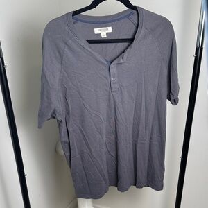 Goodthreads Men's Casual Gray 3 - Button Down Cotton Basic T-Shirt Size Large